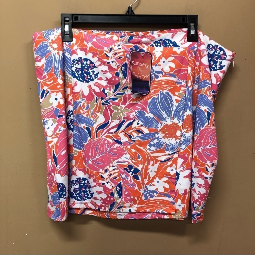 Sunsets & Seet Tea Bright Skort Golf Tennis Pickle Ball Size 12 NWT